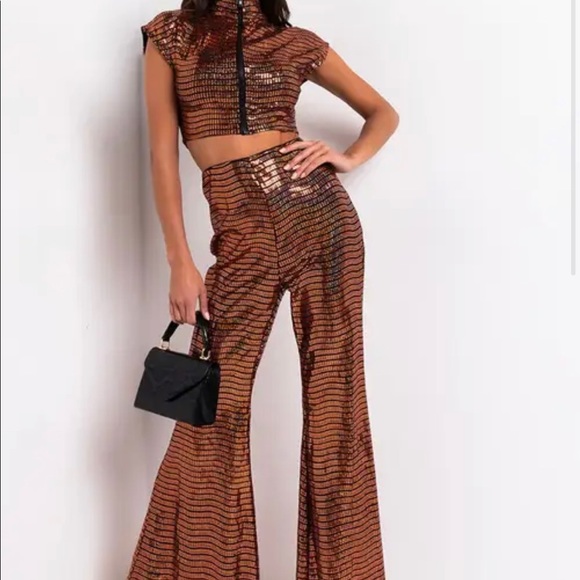 Crop Sequin Top - Picture 5 of 6